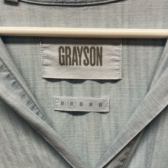 Grayson - The Artist Full Length Dress Shirt Classic
Light Wash, Liquid Denim - Picture 3 of 4